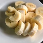 Bananas for breastfeeding and bottle feeding. Is it possible in the first month, benefits, allergies in a newborn. Recipes, dried, baked 