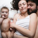 How to quickly put your baby to sleep without tears, motion sickness and breastfeeding